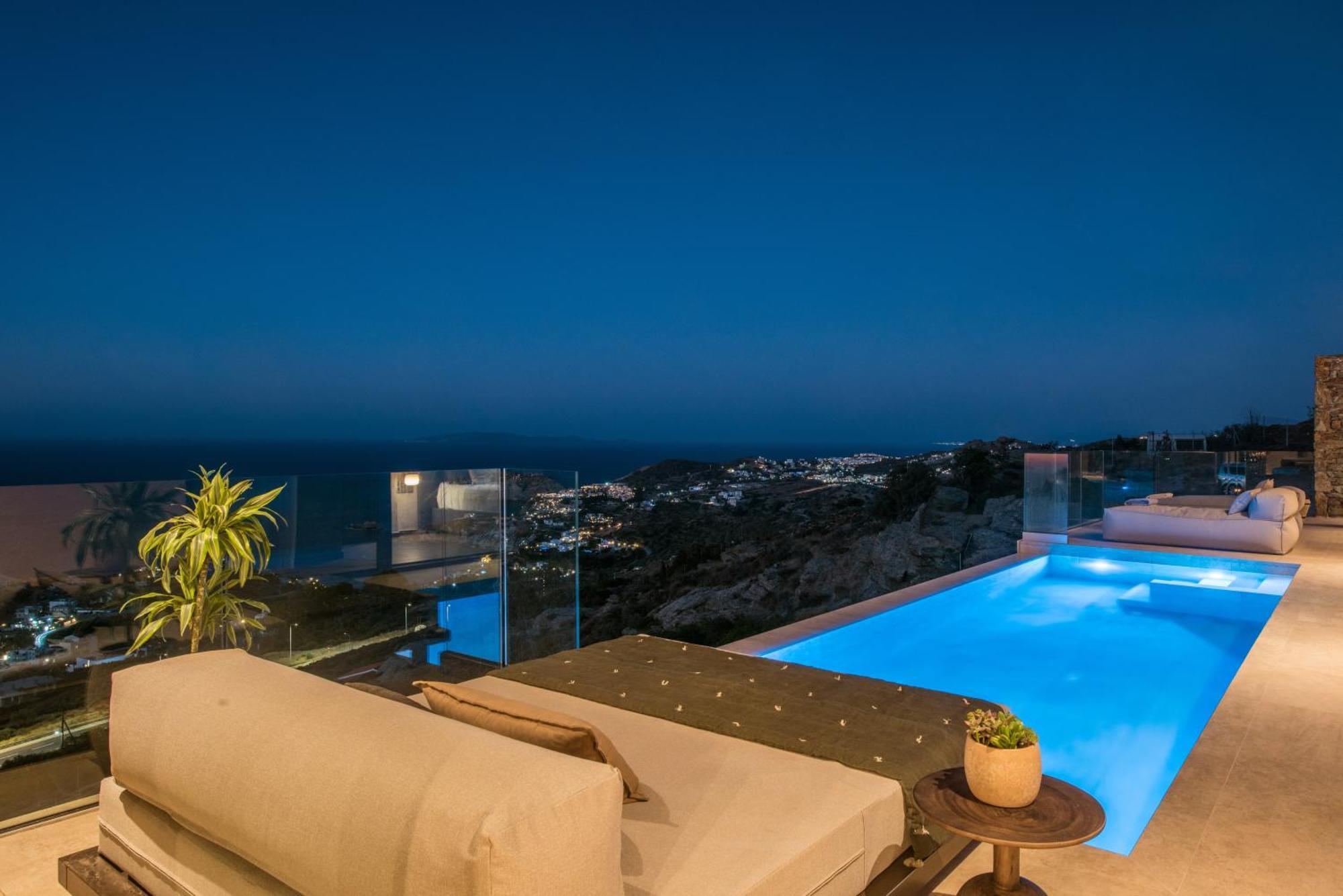 Helios - Elevate Your Senses Agia Pelagia (Kreta)