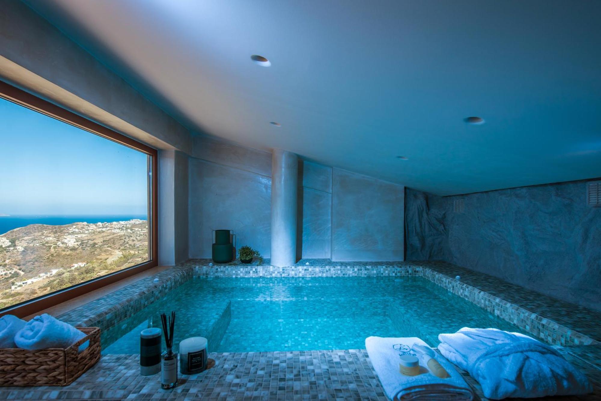 Helios - Elevate Your Senses Villa *