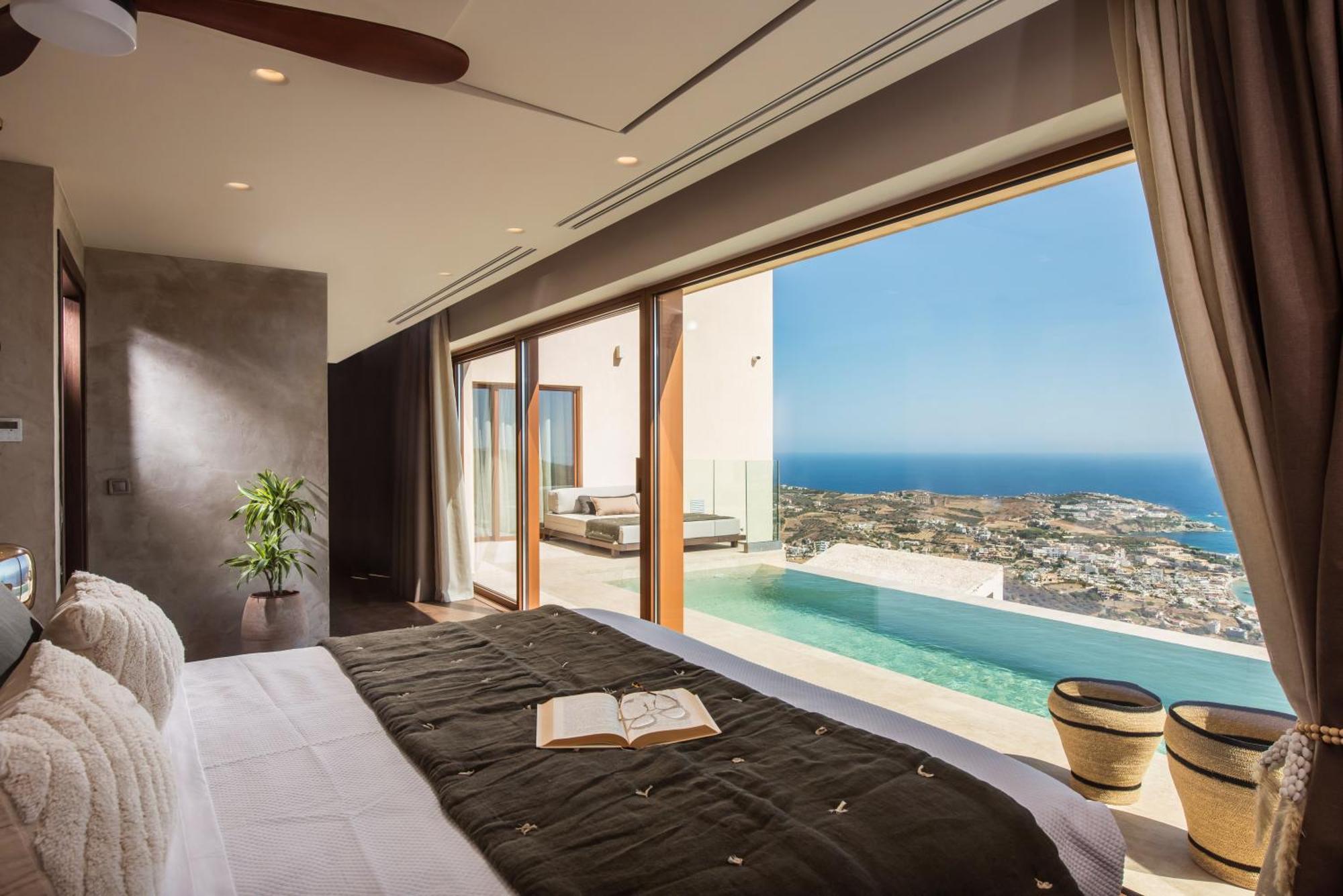 Helios - Elevate Your Senses Villa